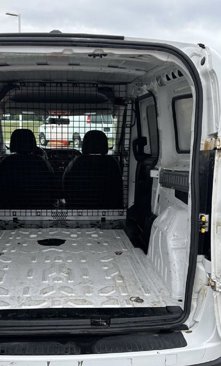 Used 2016 RAM ProMaster City Tradesman SLT w/ Rear Back-up Camera Group image 30
