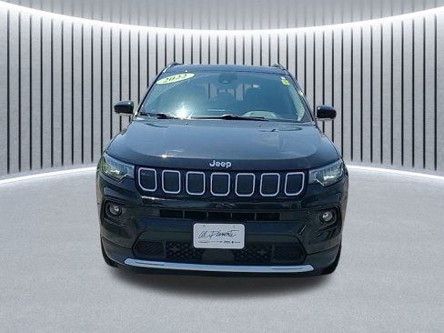 Used 2022 Jeep Compass Limited image 9