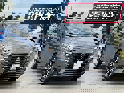 New 2025 Nissan Versa SV w/ Trunk Package image 1