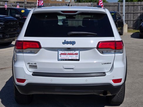Certified 2021 Jeep Grand Cherokee Laredo image 12
