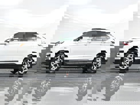 Used 2023 Ford Edge SEL image 33