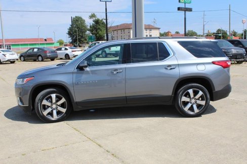 Used 2020 Chevrolet Traverse LT w/ LT Premium Package image 6