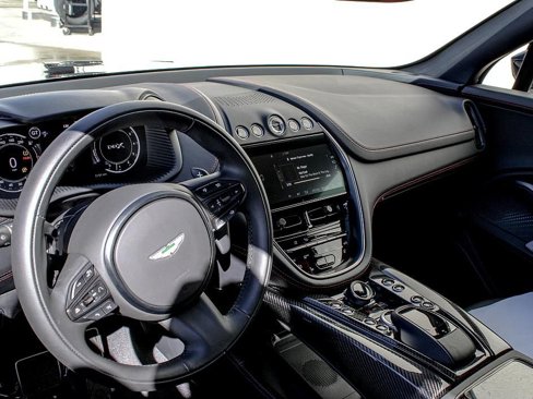 Used 2024 Aston Martin DBX 707 image 12