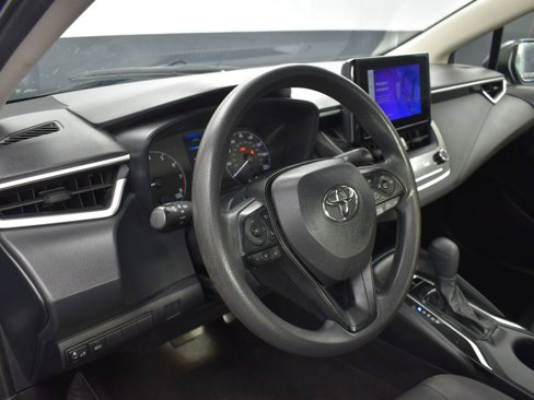 Used 2023 Toyota Corolla LE image 12