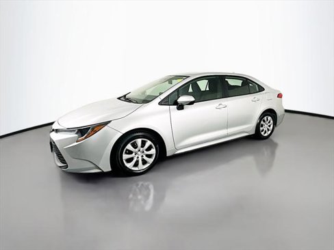 Certified 2023 Toyota Corolla LE image 5