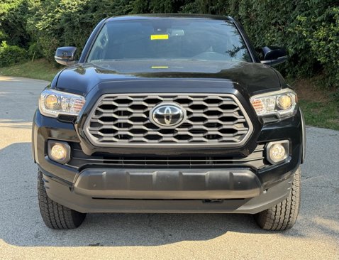 Used 2020 Toyota Tacoma 4x4 Double Cab image 3