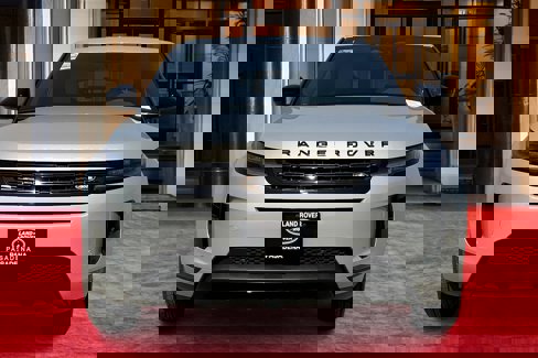 New 2026 Land Rover Range Rover Evoque S image 2