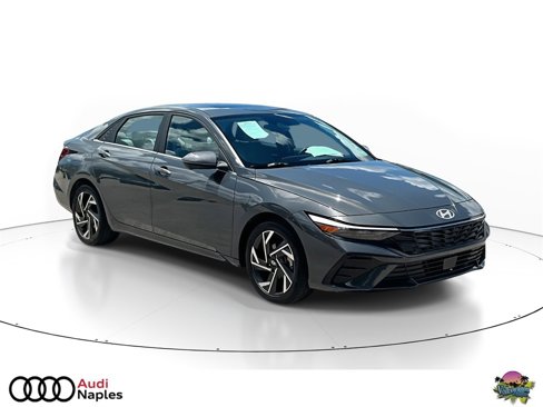 Used 2024 Hyundai Elantra Limited image 1