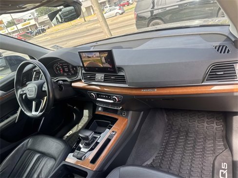Used 2021 Audi Q5 2.0T Premium Plus image 16