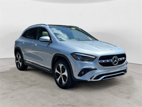 New 2025 Mercedes-Benz GLA 250 4MATIC image 7