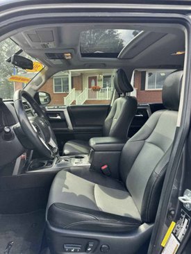 Used 2015 Toyota 4Runner SR5 Premium image 8