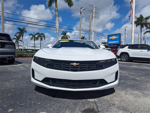 Used 2019 Chevrolet Camaro LT image 3
