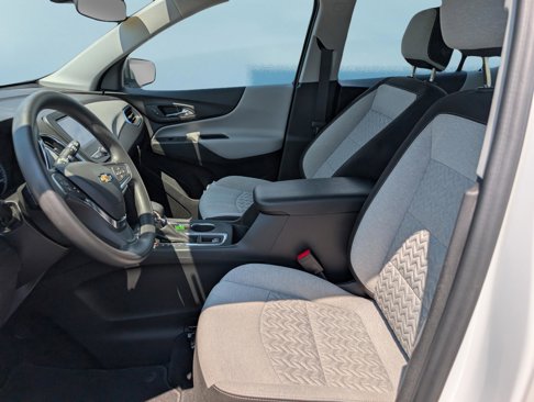 Certified 2024 Chevrolet Equinox LS w/ Driver Confidence II Package image 17