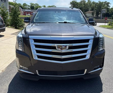 Used 2015 Cadillac Escalade ESV Premium image 3
