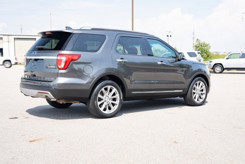 Used 2016 Ford Explorer Limited image 6