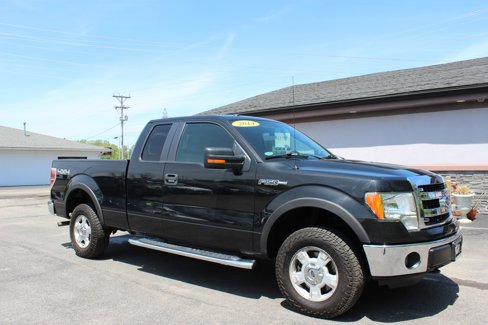 Used 2014 Ford F150 XLT w/ Equipment Group 301A Mid image 2