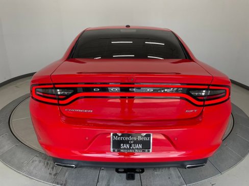 Used 2018 Dodge Charger SXT image 10