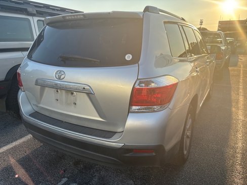 Used 2011 Toyota Highlander SE image 4