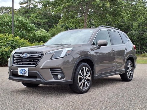 Used 2023 Subaru Forester Limited image 25