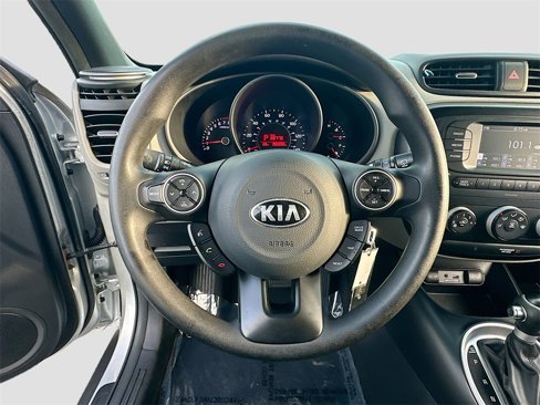 Certified 2017 Kia Soul image 11