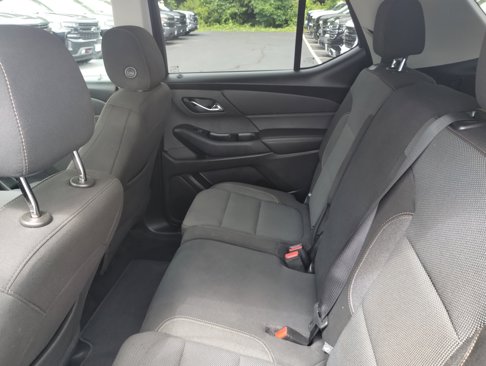 Used 2020 Chevrolet Traverse LS image 15