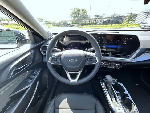 New 2025 Chevrolet Trax ACTIV w/ Sunroof Package image 11