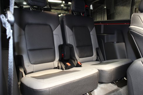 Used 2023 Ford Bronco Black Diamond w/ Sasquatch Package image 41