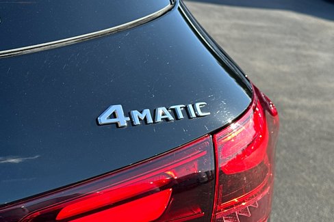 Certified 2024 Mercedes-Benz GLA 250 4MATIC image 27
