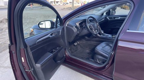 Used 2013 Ford Fusion SE image 12