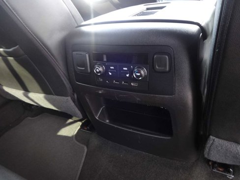 Used 2017 Chevrolet Tahoe LT image 13