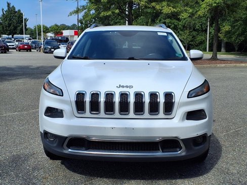 Used 2018 Jeep Cherokee Limited image 2