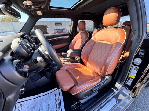 Used 2020 MINI Cooper S image 9
