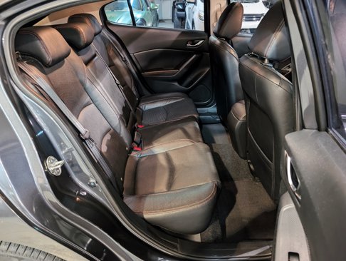Used 2014 MAZDA MAZDA3 s Grand Touring image 23