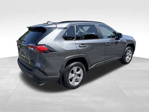 Used 2023 Toyota RAV4 XLE image 5