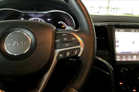 Used 2017 Jeep Grand Cherokee Summit w/ Platinum Series Group image 24