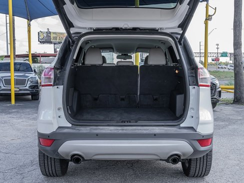 Used 2016 Ford Escape Titanium image 12