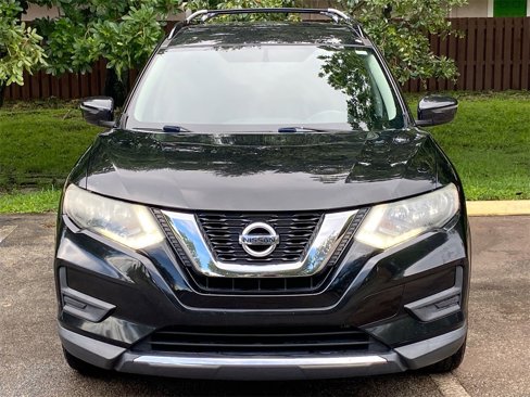 Used 2017 Nissan Rogue SV w/ Midnight Edition Package image 2