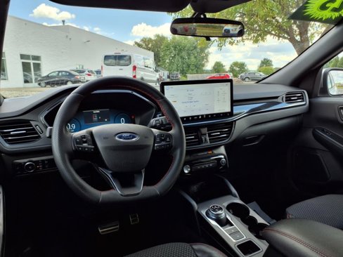Used 2023 Ford Escape ST-Line Select w/ Tech Pack #2 image 10