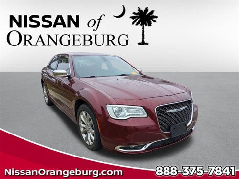 Used 2019 Chrysler 300 Limited image 1