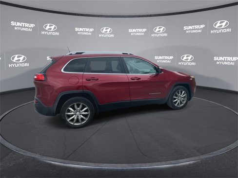 Used 2017 Jeep Cherokee Limited image 23
