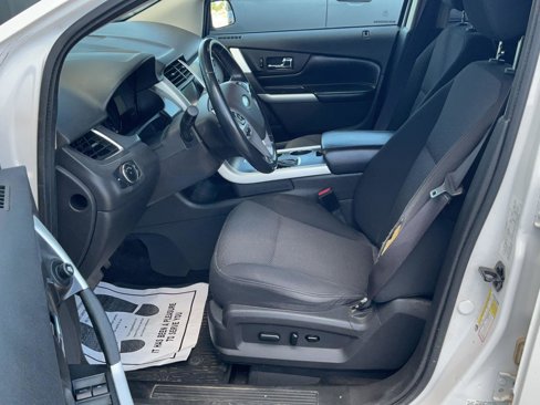 Used 2013 Ford Edge SEL image 9