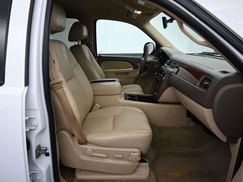 Used 2014 Chevrolet Tahoe LT image 46