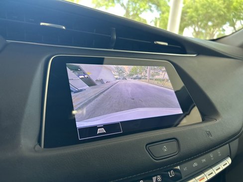 Used 2021 Cadillac XT4 Luxury image 10