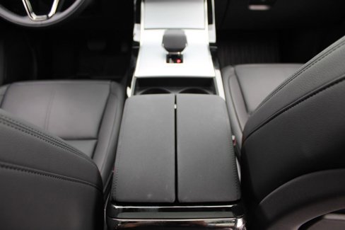 Certified 2025 Land Rover Range Rover Velar S image 18