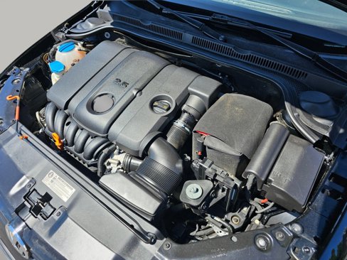 Used 2011 Volkswagen Jetta SE image 16