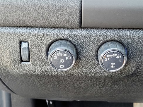 Used 2022 Chevrolet Colorado LT w/ LT Convenience Package image 14