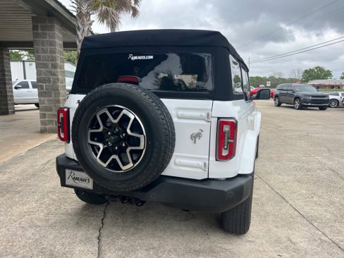 Used 2022 Ford Bronco Outer Banks image 6