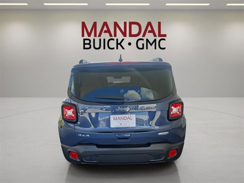 Used 2022 Jeep Renegade Latitude image 8