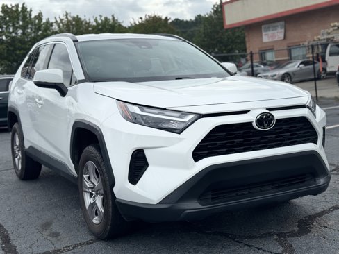 Used 2023 Toyota RAV4 XLE image 29