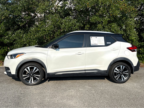 Used 2019 Nissan Kicks SR w/ SR Premium Package image 28